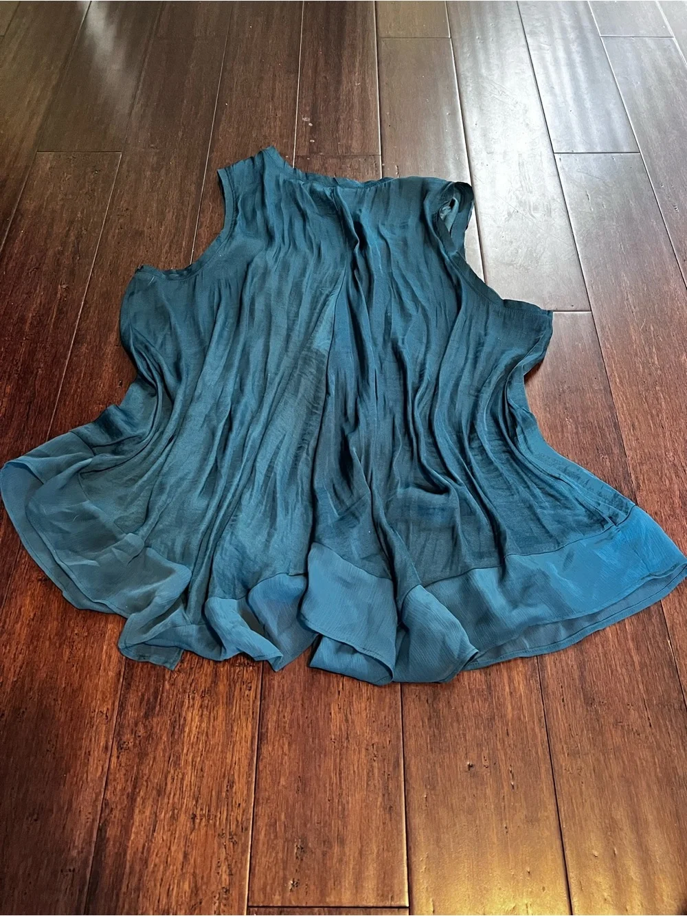 Simply Vera Vera Wang Teal Sleeveless V-Neck Blouse - Picture 3 of 3